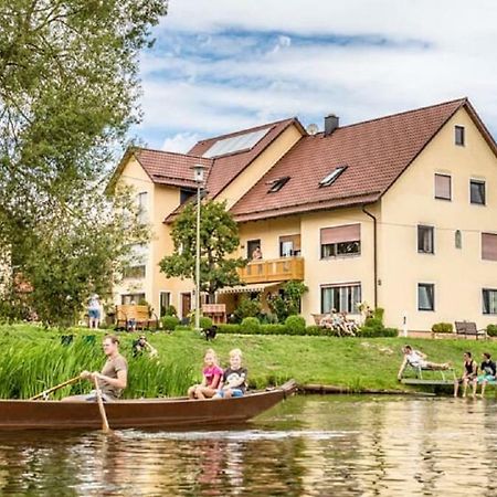 Bartlhof-Ferienwohnungen-Zimmer Burglengenfeld Exterior photo